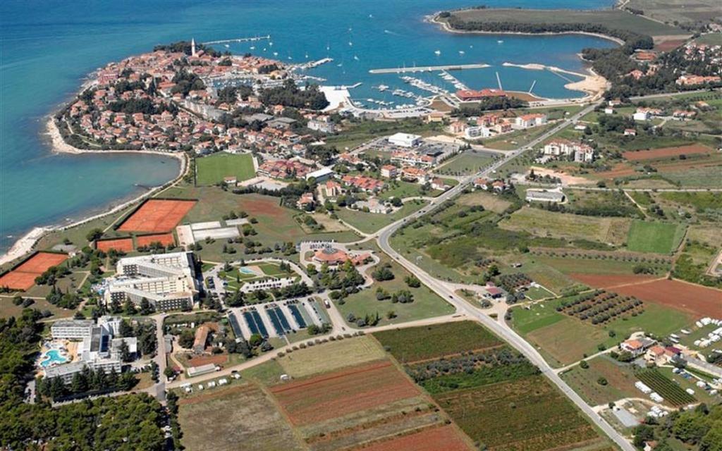 Apartments Agata Novigrad Istria Exterior foto
